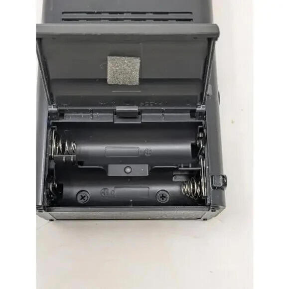 Sony ICF-P26 FM/AM Handheld Portable Radio Tested & Working - Picture 4 of 7